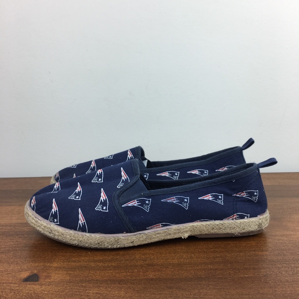 FOCO NFL New England Patriots Espadrille Canvas Slip On Shoe Women’s Medium 7/8.